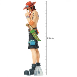 ACTION FIGURE ONE PIECE PORTGAS D ACE MEMORY FIGURE 27179/27180